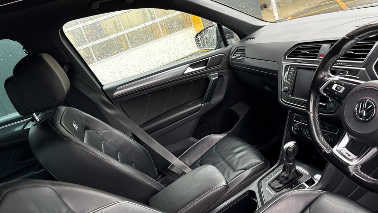 Volkswagen Tiguan 2.0 TSi 180 4Motion R-Line 5dr DSG Petrol Estate